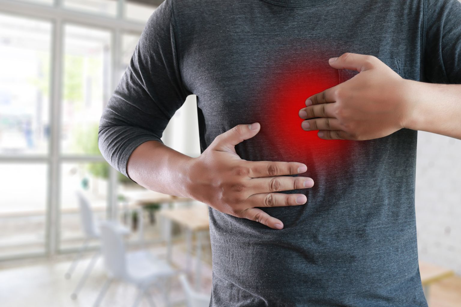 Reflusso e acidit di stomaco: come intervenire?