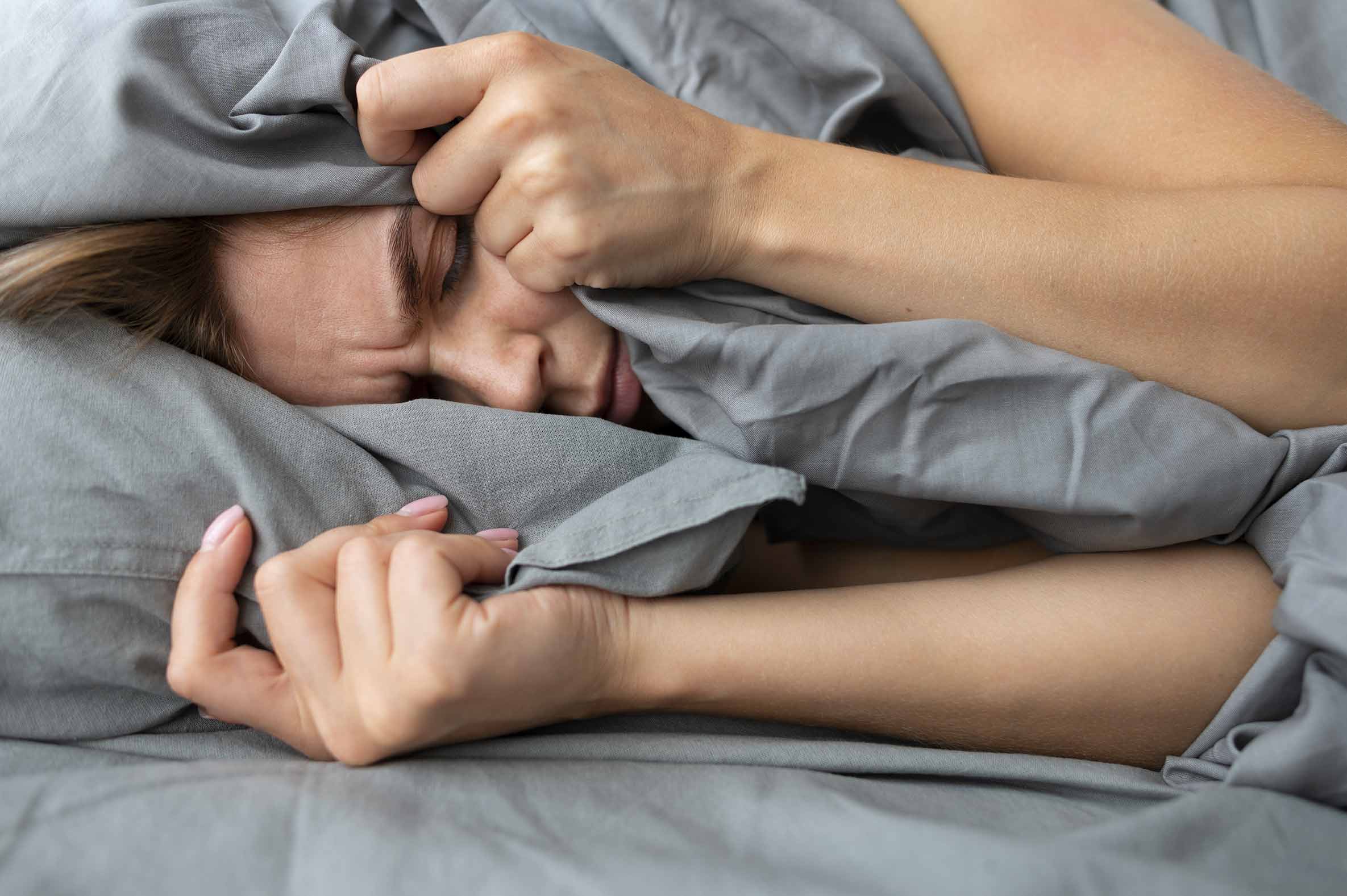 Primavera e sonno: cosa succede al nostro corpo quando cambia la stagione