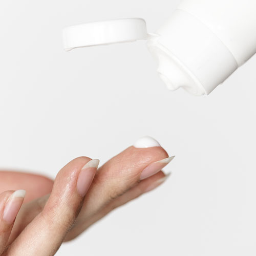 Topici-contro-la-caduta-dei-capelli